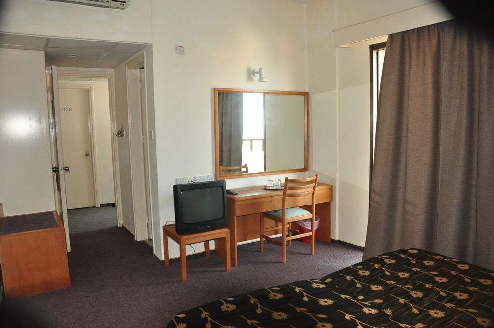 Harry'S Hotel Protaras Luaran gambar